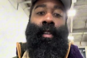 保罗：我儿子穿2号是因为SGA，他就像是我的家人一样！